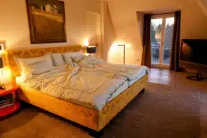 Bett von Hansa Engel